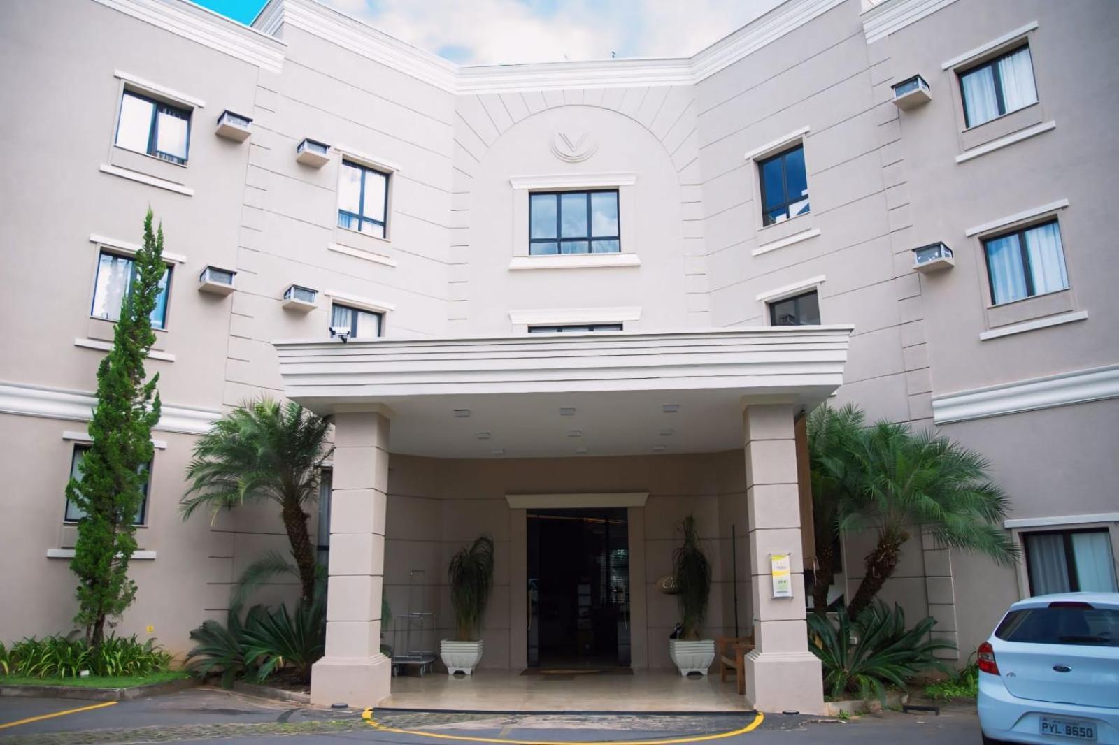 Class Hotel Varginha Varginha  Bagian luar foto