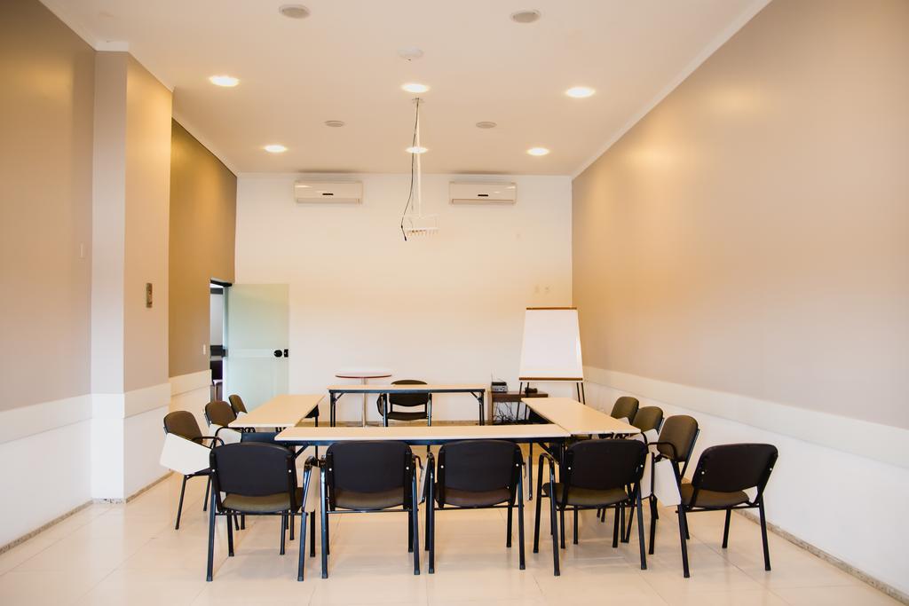 Class Hotel Varginha Varginha  Bagian luar foto
